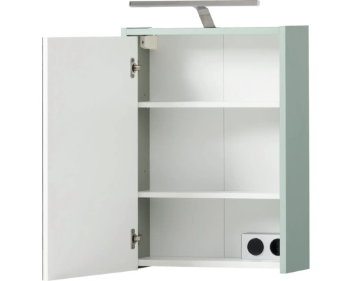 Geöffneter Spiegelschrank mit Beleuchtung und zwei Regalböden