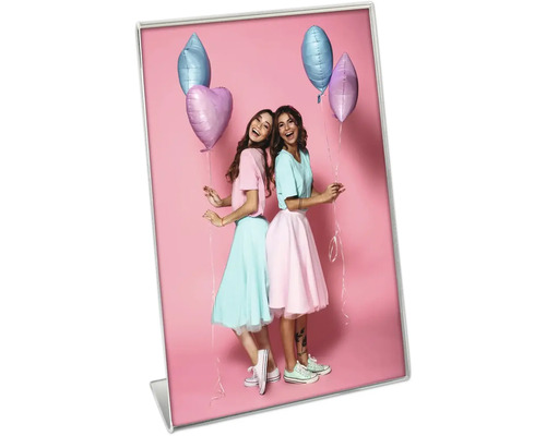 Bilderrahmen mit Foto von zwei jungen Frauen mit Luftballons