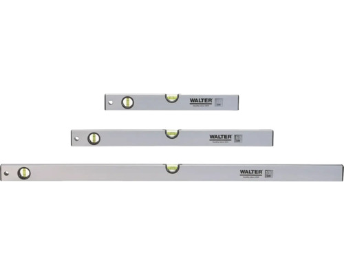 Drei Wasserwaagen aus Metall unterschiedlicher Länge