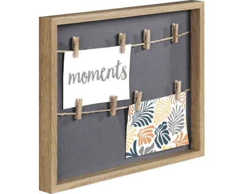 Dekorativer Bilderrahmen mit Wäscheklammern zum Aufhängen von Fotos oder Notizen