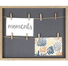 Dekorativer Bilderrahmen mit Schnur und Klammern zum Aufhängen von Fotos und Notizen