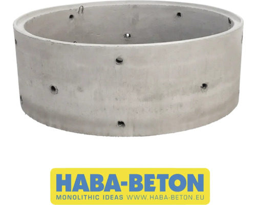 Beton Schachtring mit Löchern