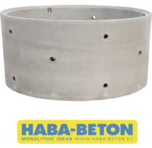 Beton Schachtring mit Löchern