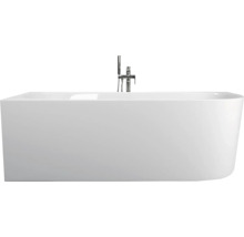 Freistehende Badewanne mit Armatur