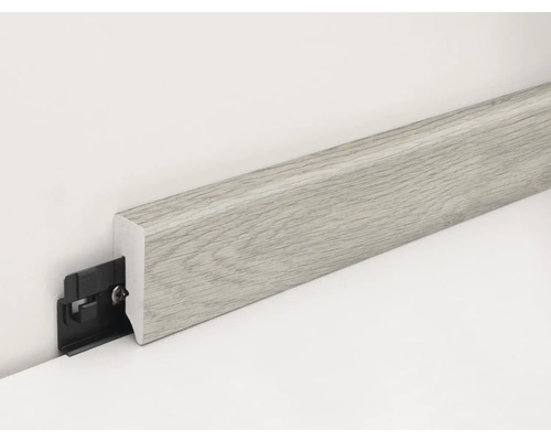 Sockelleiste mit Befestigungsclip