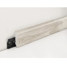 Sockelleiste mit Befestigungsclip zur Bodeninstallation