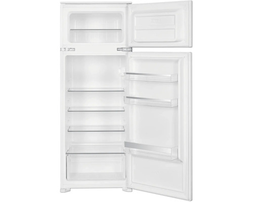 Geöffneter Kühlschrank mit Gefrierfach und Glasablagen