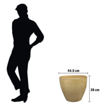 Blumentopf mit den Maßen 44,5 cm x 38 cm