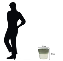 Blumentopf mit den Massen 29 cm mal 26 cm