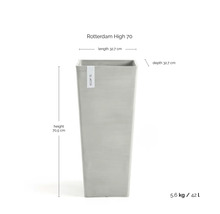 Hoher quadratischer Pflanzkübel ECOPOTS Rotterdam High 70 mit Maßen: Höhe 70,5 Zentimeter, Länge 32,7 Zentimeter, Tiefe 32,7 Zentimeter.