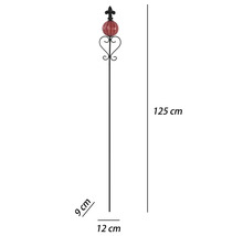 Dekorativer Gartenstab aus Metall mit Glaskugel und Lilie, Höhe 125 Zentimeter, Breite 12 Zentimeter.