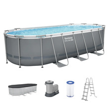 Bestway Steel Pro Max Aufstellpool Set mit ovalem Stahlrahmenbecken, Abdeckplane, Filterpumpe, Filterkartusche und Sicherheitsleiter.