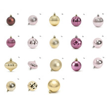 Set aus 26 Christbaumkugeln in verschiedenen Formen und Oberflächen wie glänzend, matt, glitzernd und gerippt.
