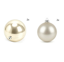 Set aus 4 Weihnachtsbaumkugeln, champagnerfarben, 2 glänzend und 2 matt.