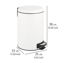 Weißer Treteimer mit den Maßen 38 cm Höhe, 32 cm Breite und 25 cm Tiefe.