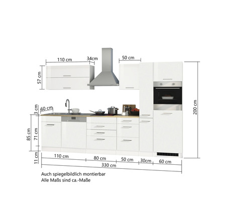 Küchenzeile mit Hängeschränken, Dunstabzugshaube und Elektrogeräten mit Maßangaben