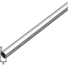 Metallrohr mit Größenangaben